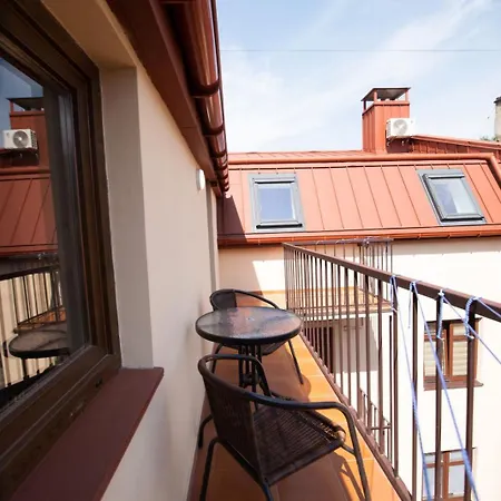 Apart Yaroslava Osmomysla 9 Square - City Center Lviv Exterior photo