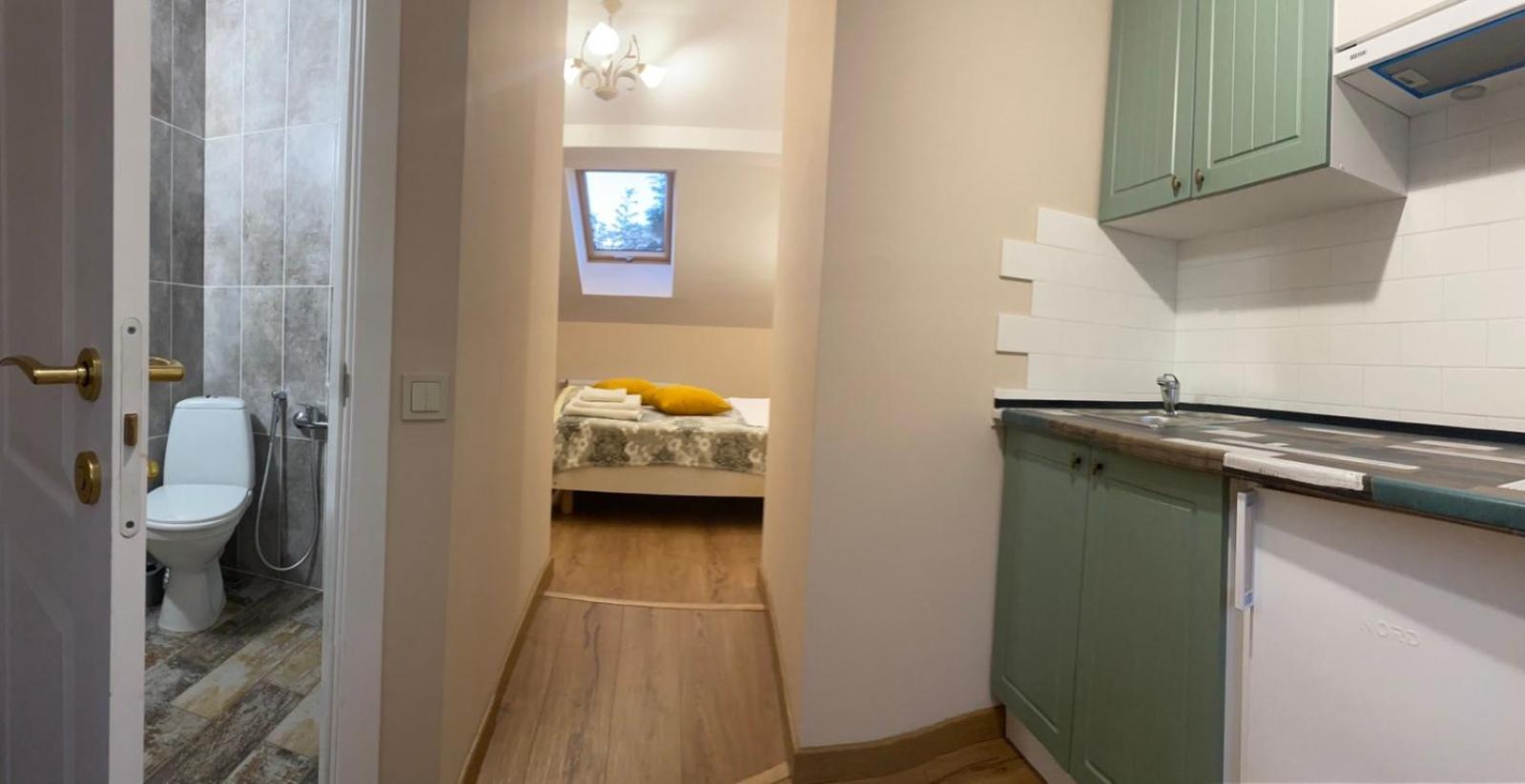 Yaroslava Osmomysla 9 Square - Center Apartment Lviv