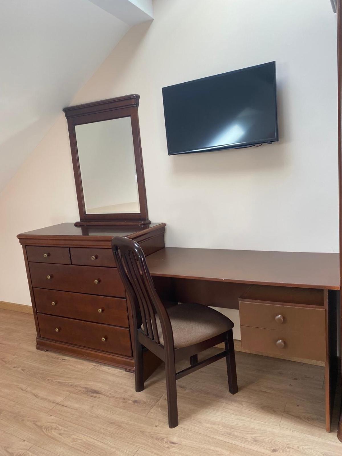 Apartment Yaroslava Osmomysla 9 Square - Center *