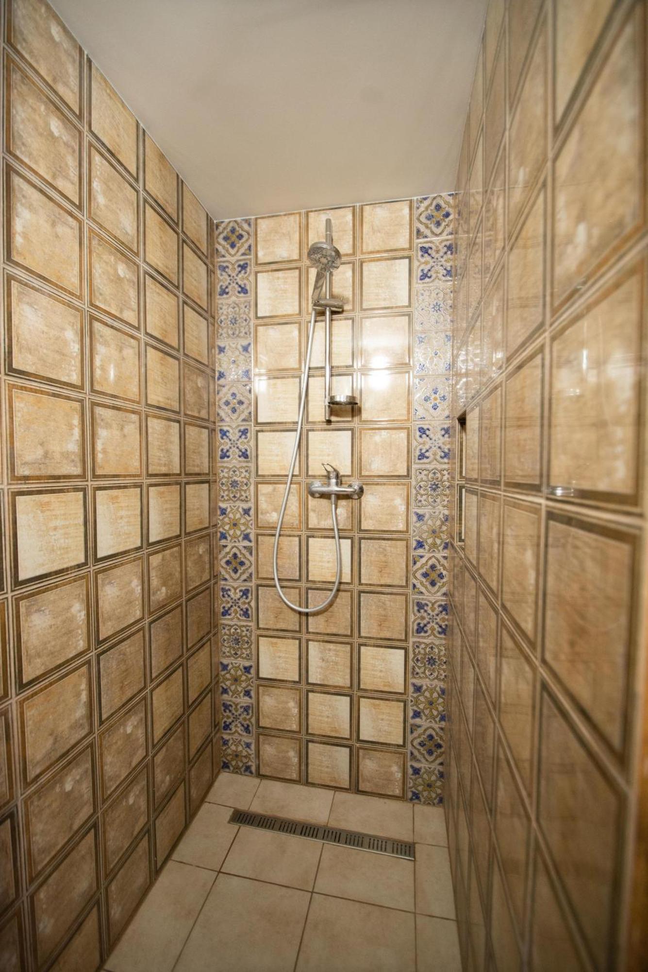 Yaroslava Osmomysla 9 Square - Center Apartment Lviv
